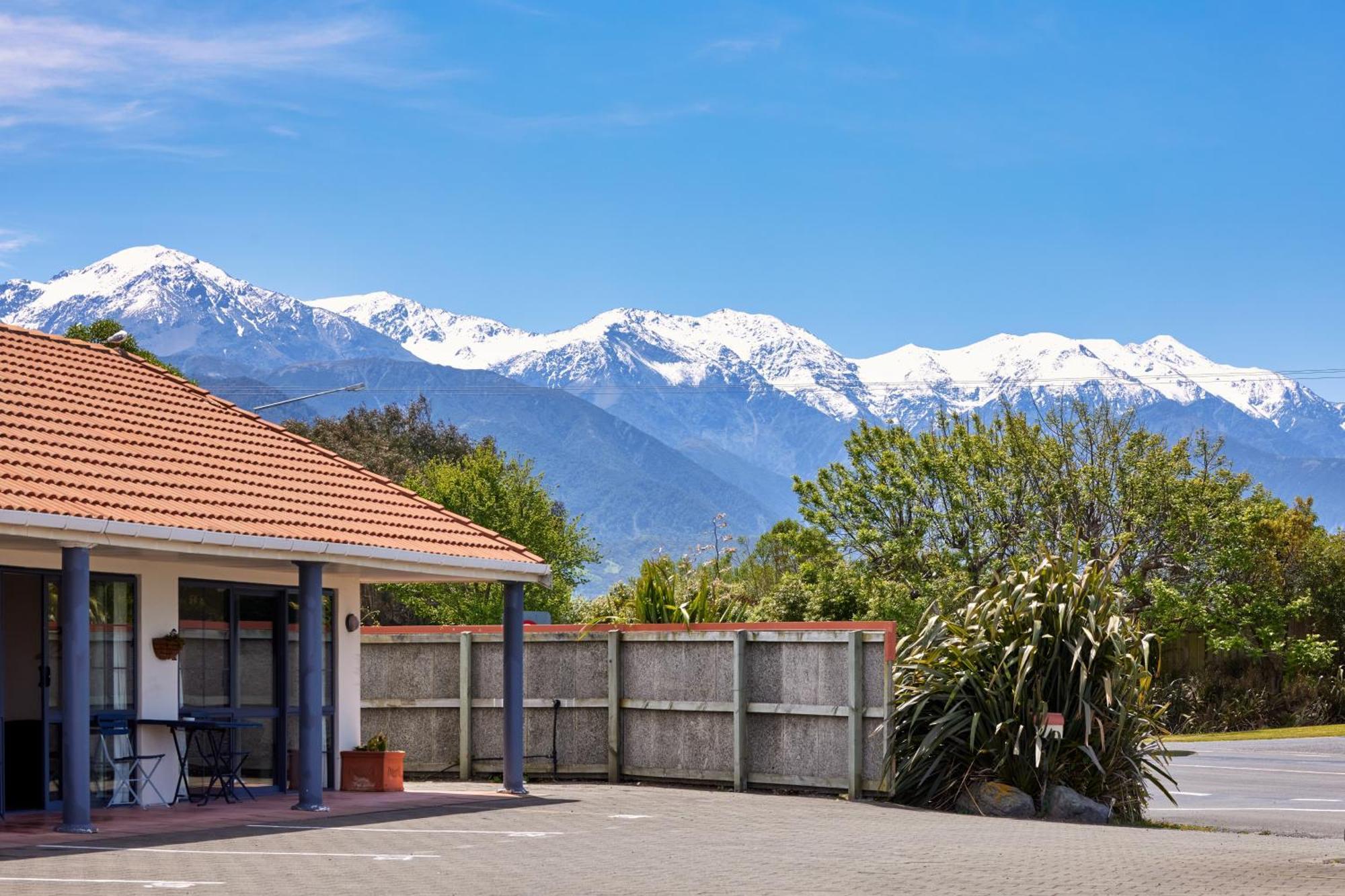 Mediterranean Motel Кайкура Екстериор снимка