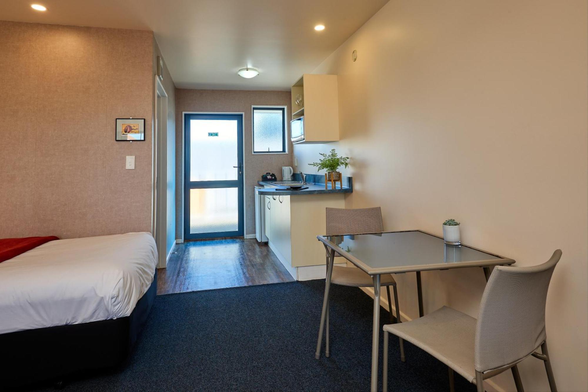 Mediterranean Motel Кайкура Екстериор снимка